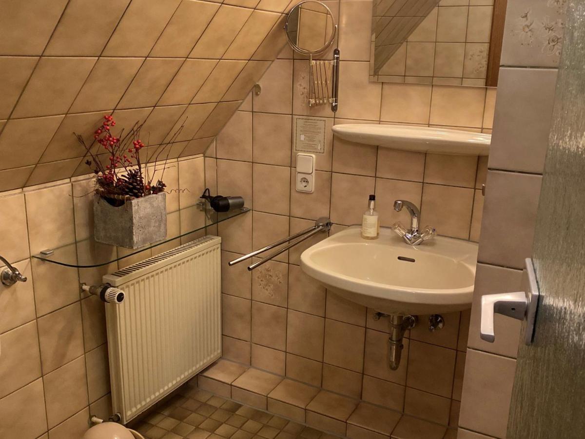 Small Single Room
